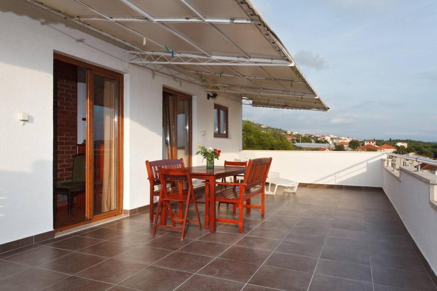 Apartments Zeljko Seget Vranjica Bagian luar foto